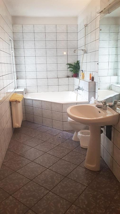 Apartmán Casa Zora Alba Iulia Exteriér fotografie